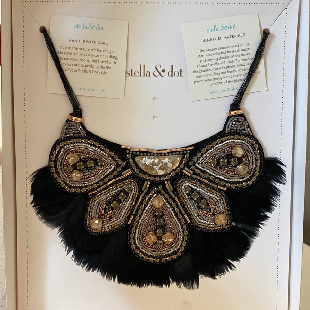NWT- Stella & Dot Black Feather Necklace